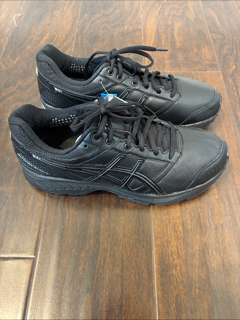 Asics Tennis Shoes - Picture 2 of 6